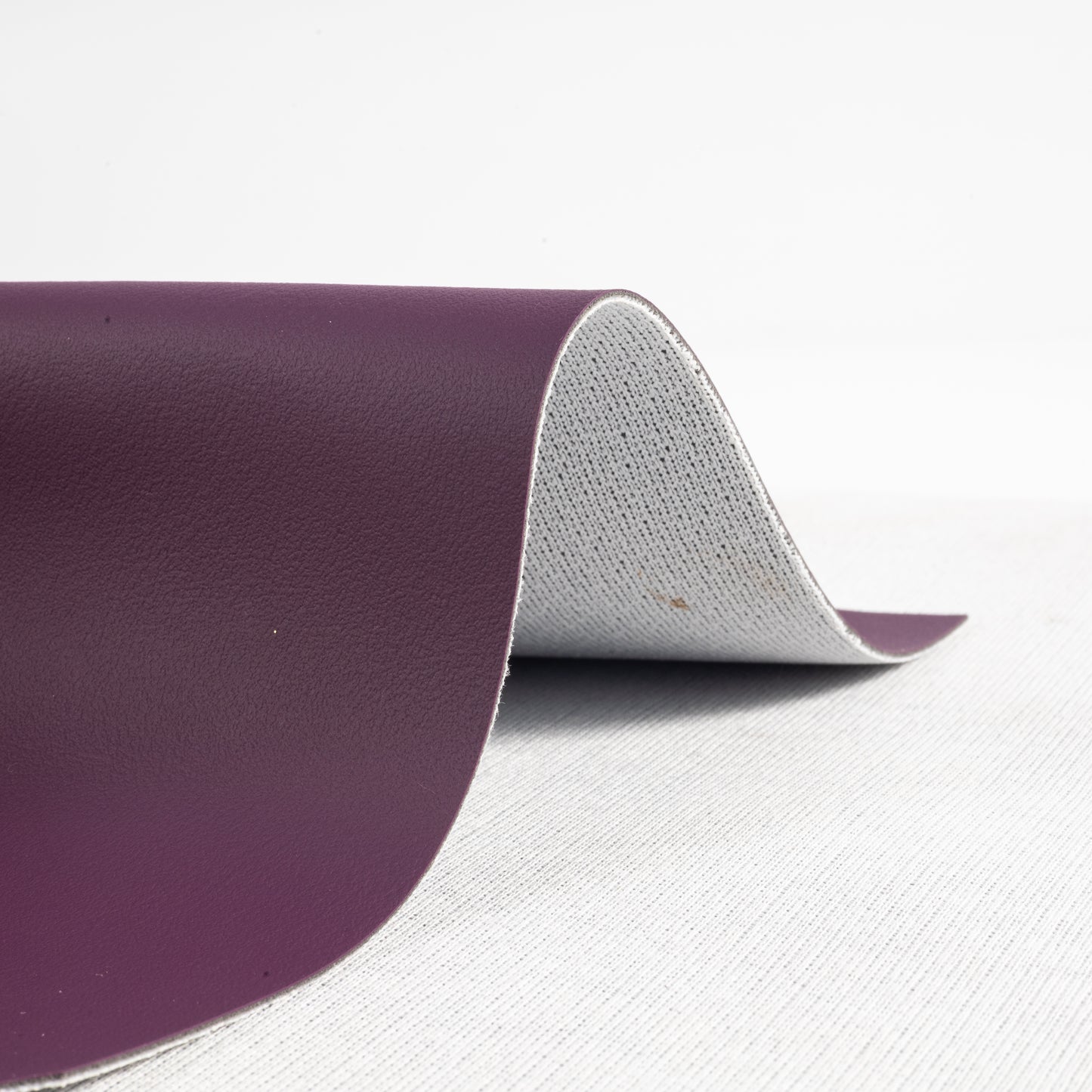 1.3mm Tiny Grain PVC Leather Fabric